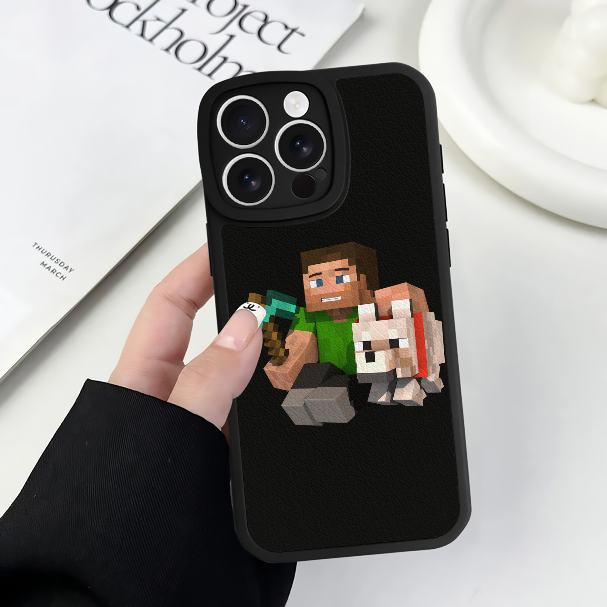 （画像用） マインクラフト ブロックの世界 Minecraft MC Block world 【iPhone 16シリーズ対応】シリコンスマホケース（レザー調） 材質：シリコン